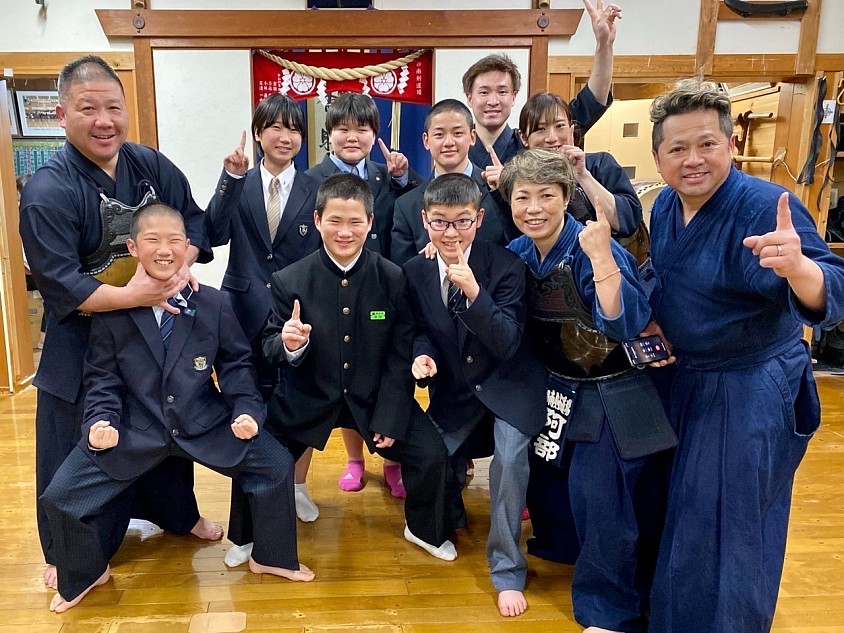2023.4.10 卒業生　進学報告