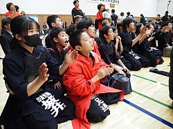 応援団
